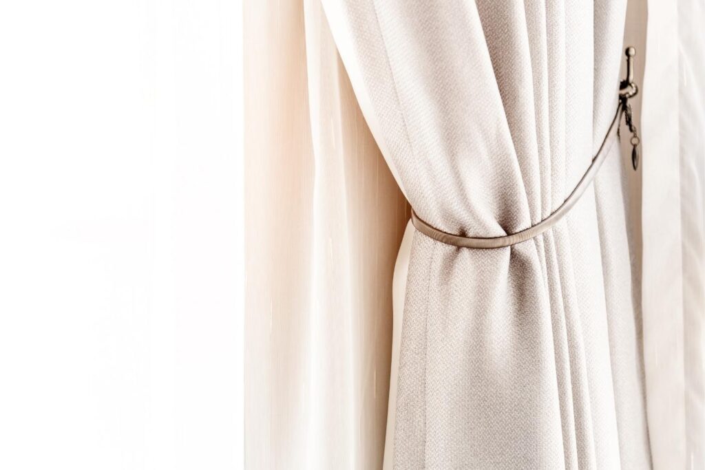 Meticulous Curtain Cleaning In Mcmahons Point, NSW: Uncover The Brilliance