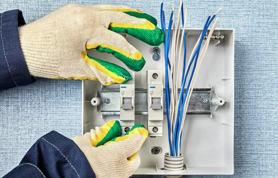 Electrician CA