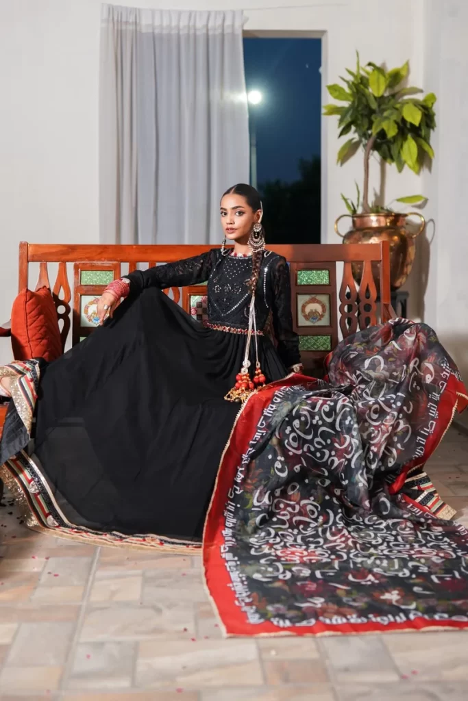 Latest Pakistani Dress Designs